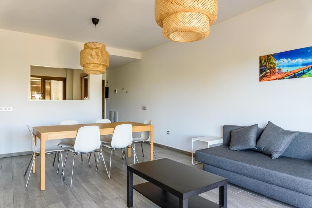Modern Apartment In Residential Complex With Pools Costa De Antigua Exterior photo